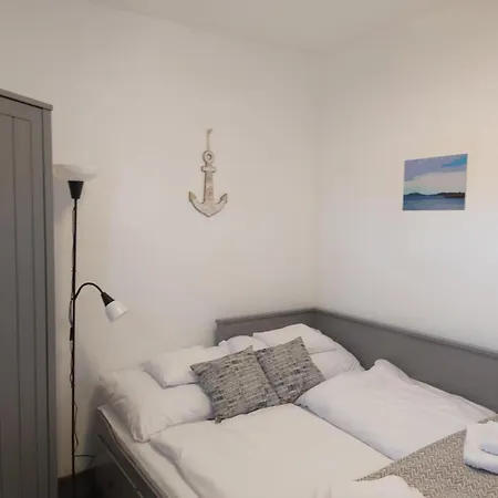 Apartment Manna *