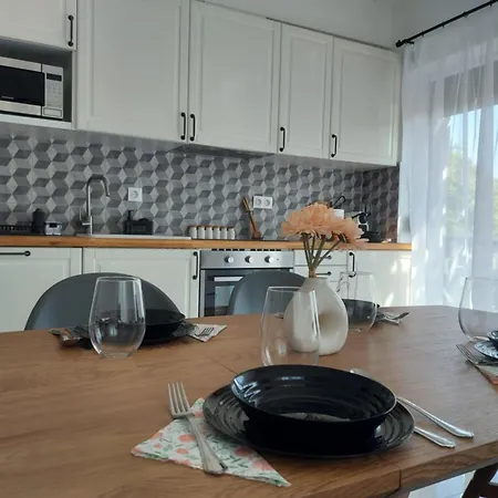 Manna Apartment