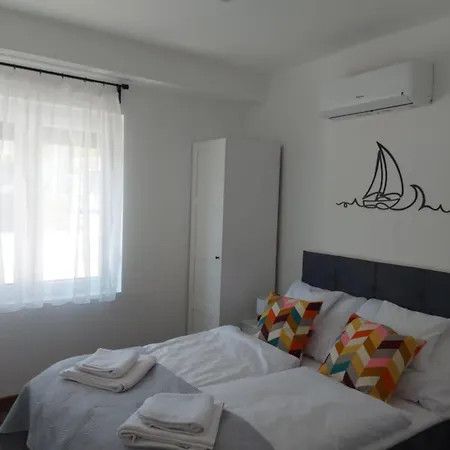 Apartment Manna *